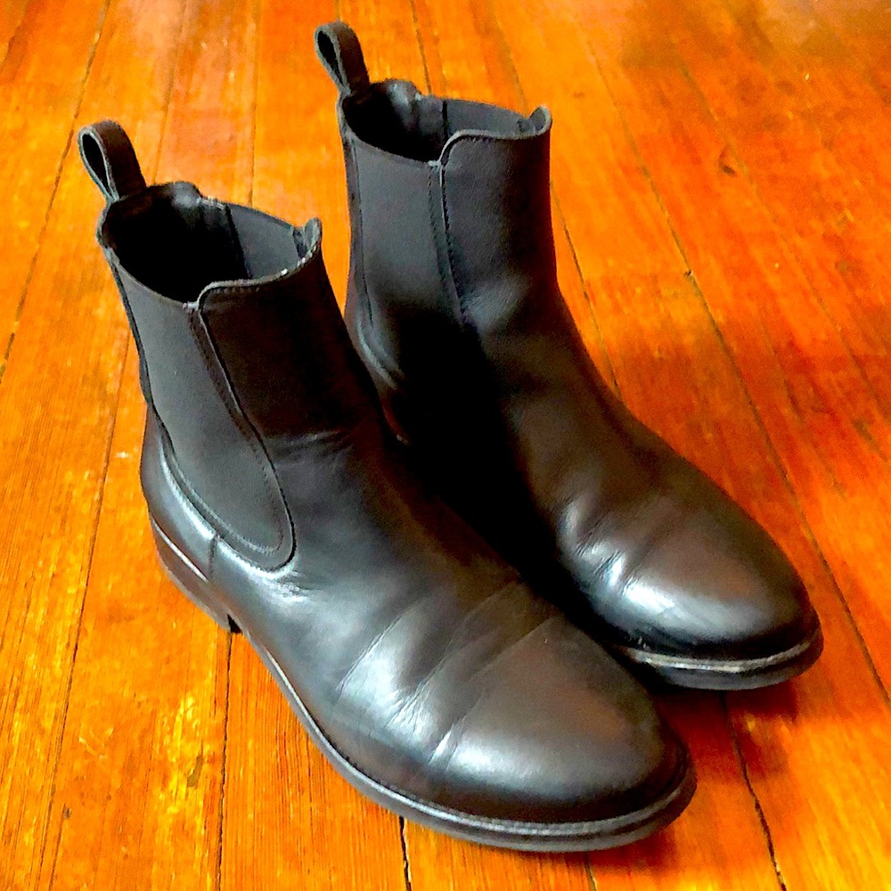 Black Thursday Boot Co. Chelsea boots
